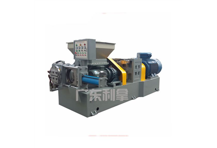 電線電纜壓出機(jī)：工業(yè)制造的精密伙伴